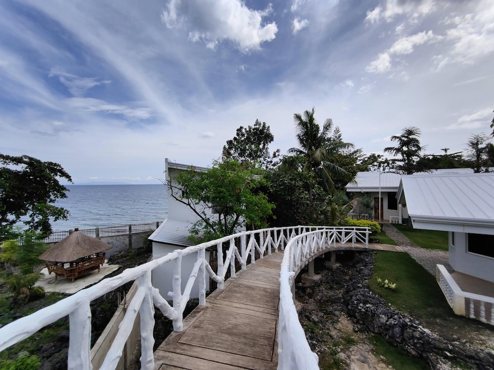 Meili Beach Resort 45/57