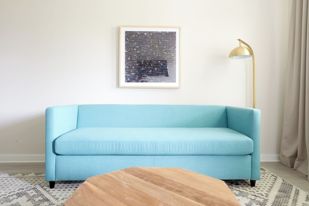 Sonder Vista Cay 31/50