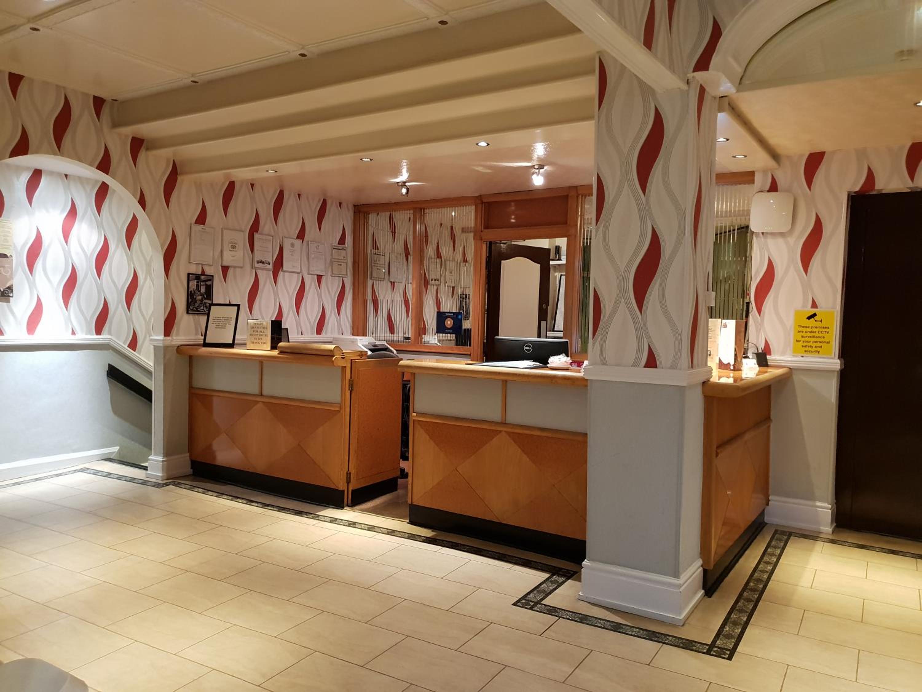 Ascot Hotel 7/50