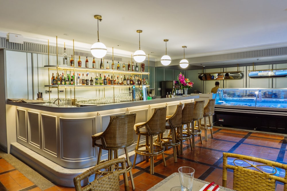 Silom Serene Boutique 50/65