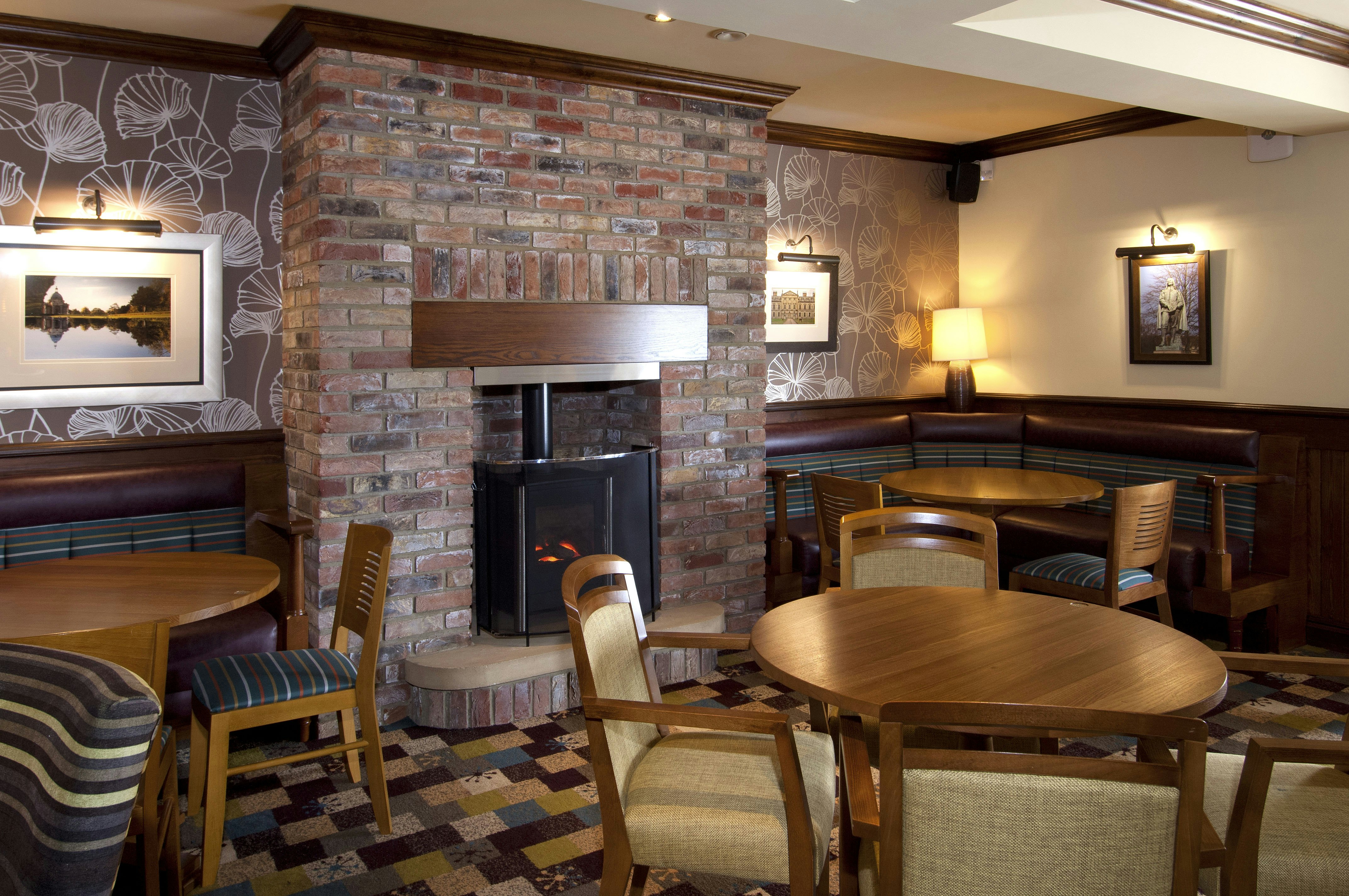Premier Inn Bedford South A421 28/40