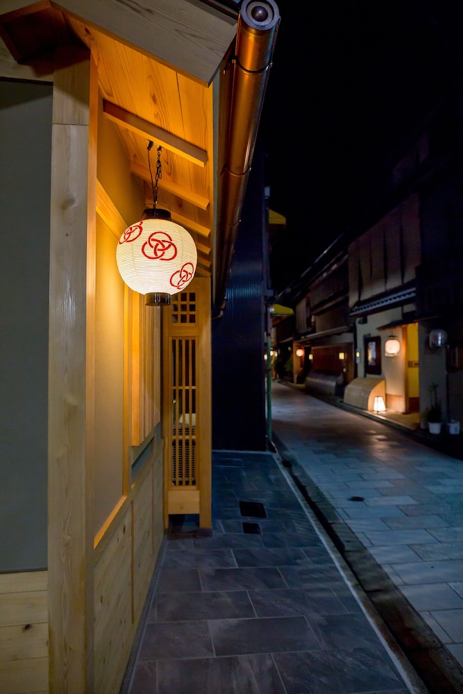 Resi Stay Tsubaki 44/67
