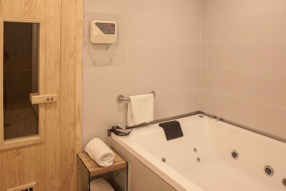 Le Meridien Santiago 50/50