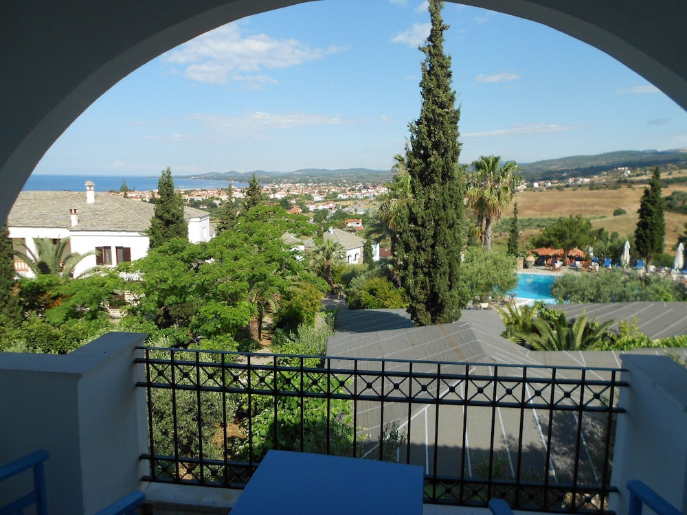 Geranion Village 18/48