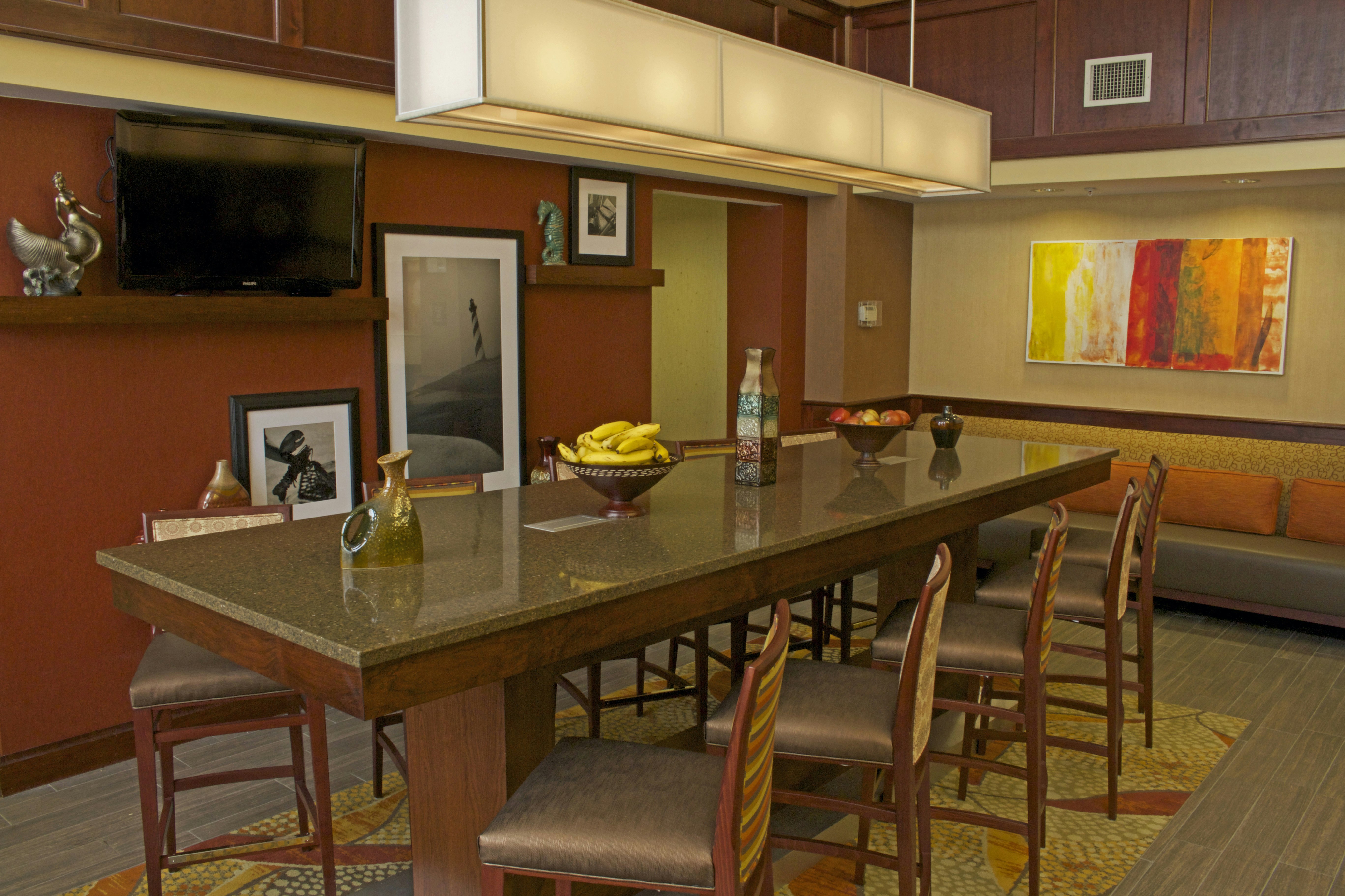 Hampton Inn And Suites Norfolk Airport 24/46