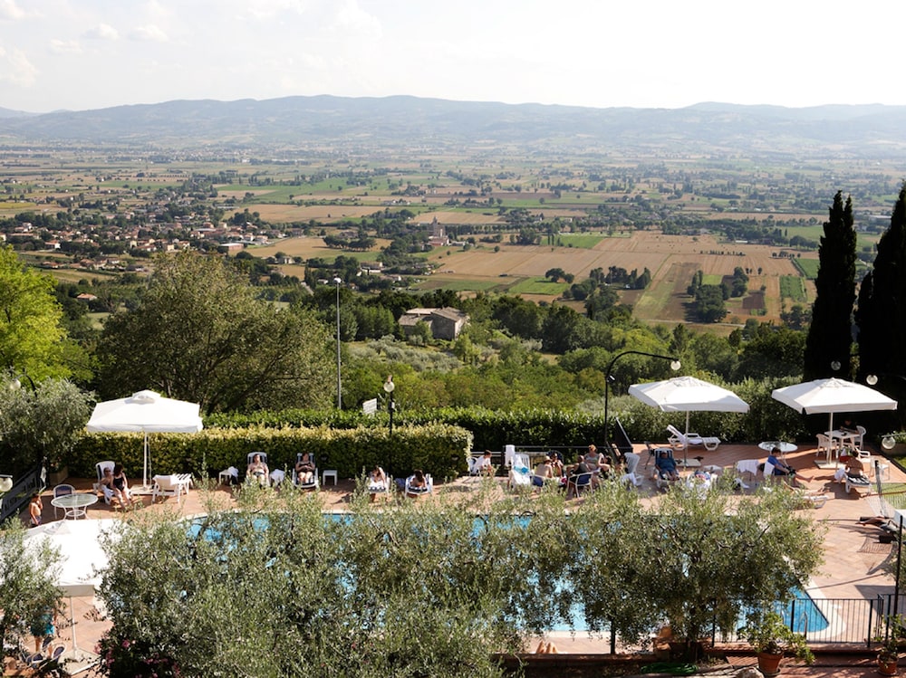 Hotel Ristorante La Terrazza 68/74