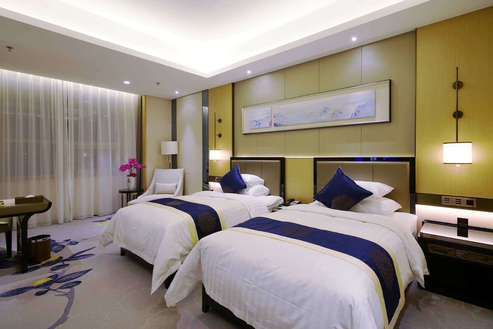 Qingshan Hotel Baotou 6/21