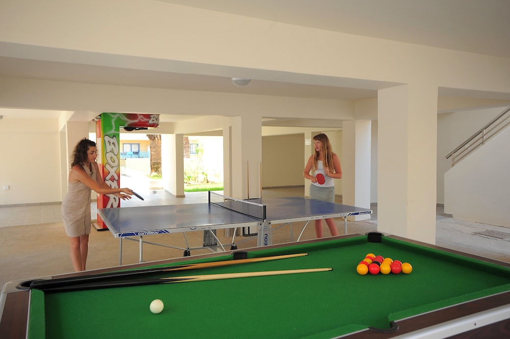 Euronapa Hotel Apartments 24/45
