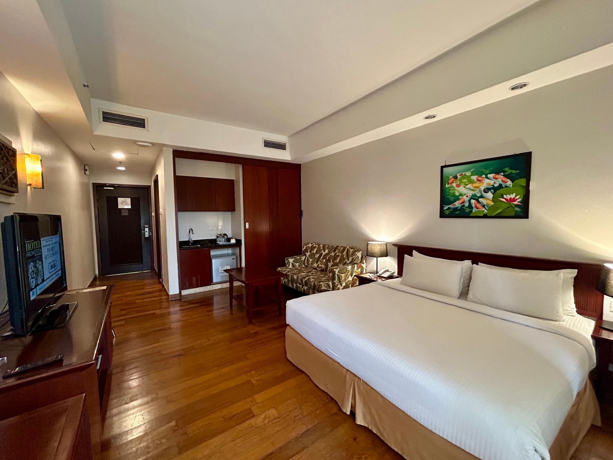 Studio, Suite, Twin Beds