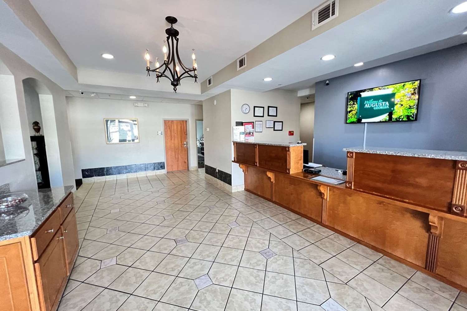 Econo Lodge Augusta West near Fort Gordon 12/34