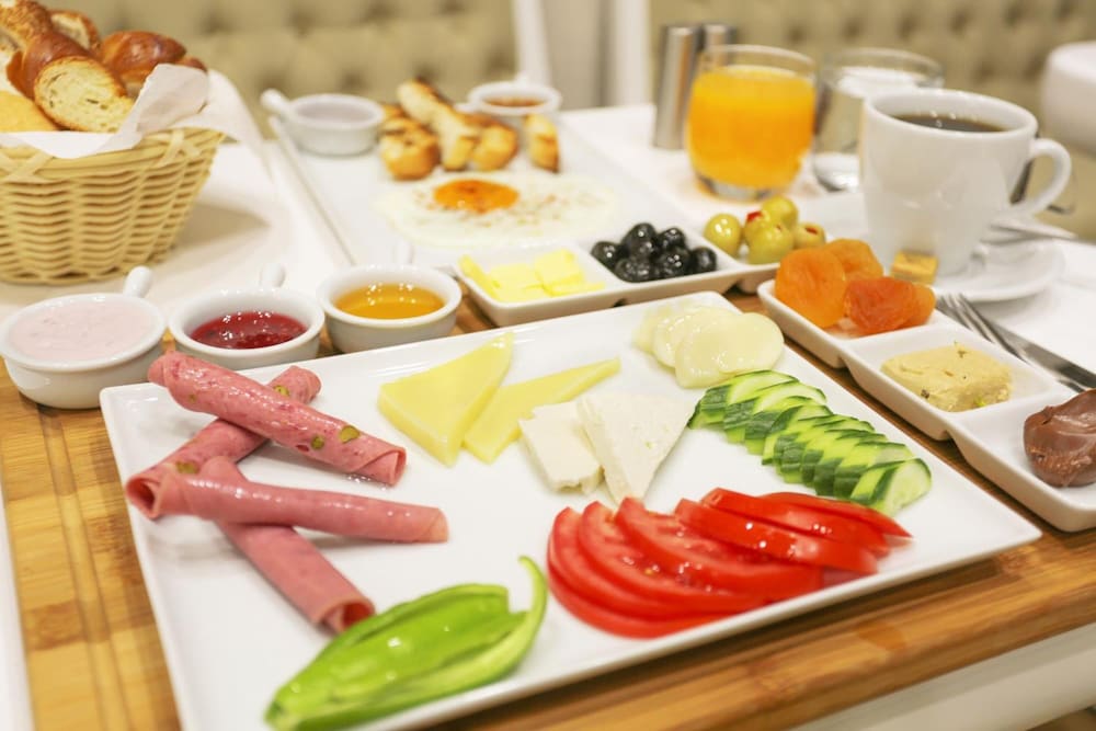 Astan Hotel Galata 8/23
