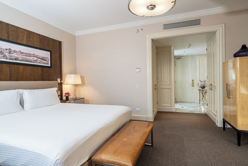 Alvear Icon Hotel 11/72