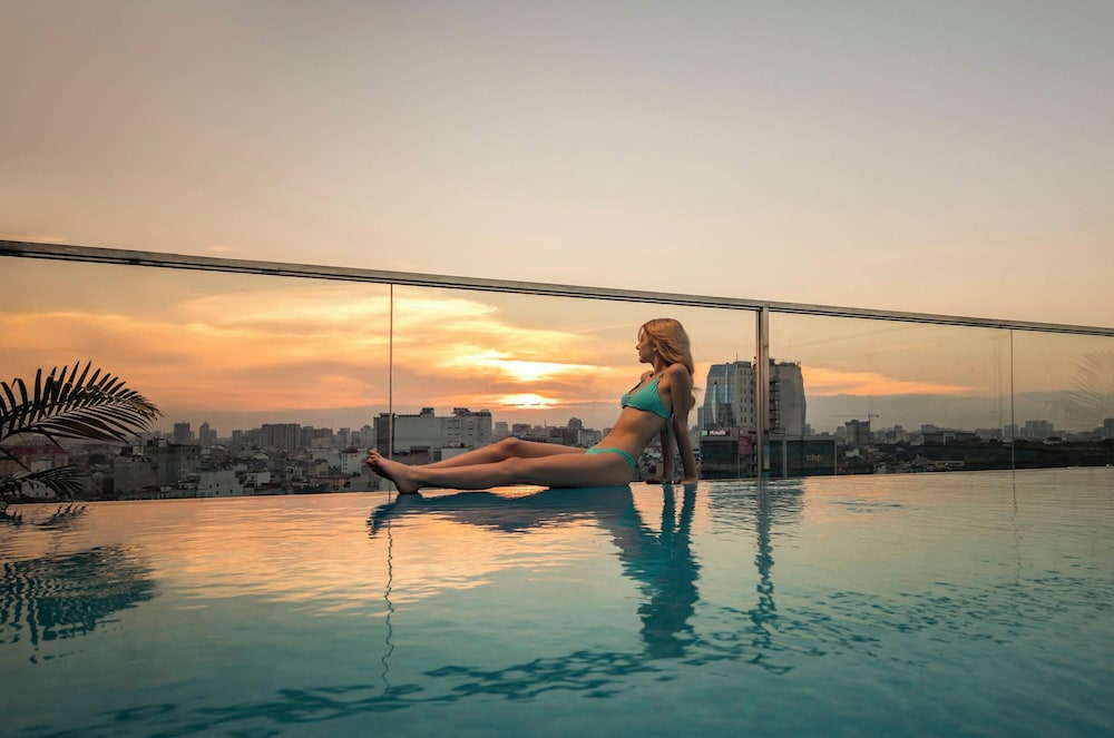 Soleil Boutique Hotel 44/50