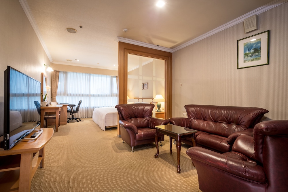 Jin Pin Hotel 48/73
