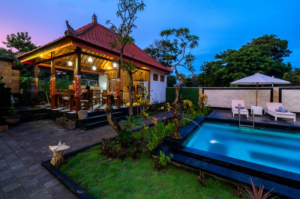 Lembongan Cempaka Villa & Restaurant 7/50