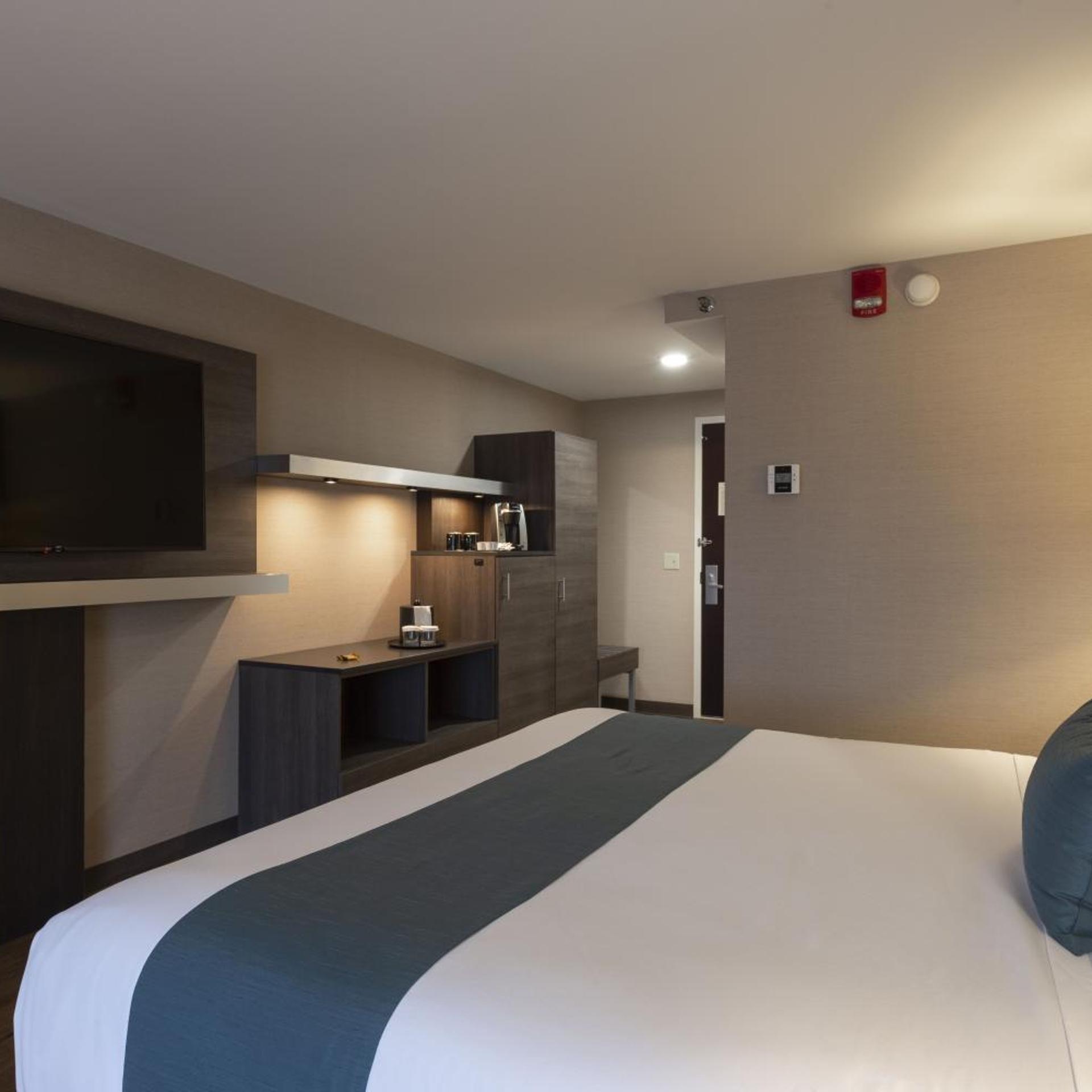 Executive, King Bed, North Wing