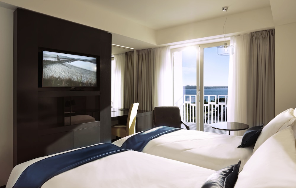 Hotel Slovenija 14/68