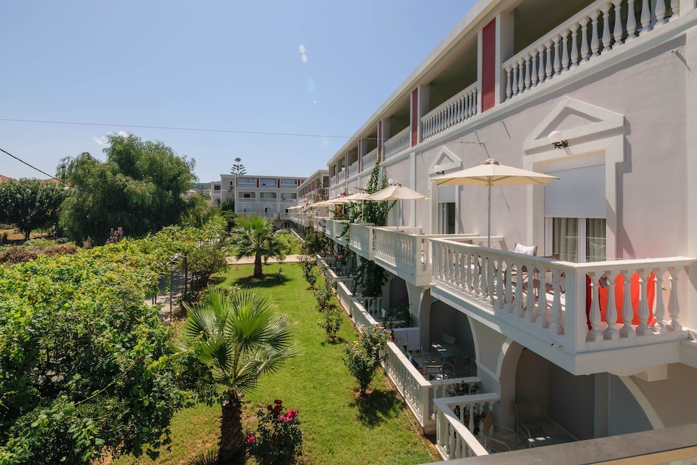 贝鲁斯海滩全包式酒店(Belussi Beach Hotel & Suites) 图片5
