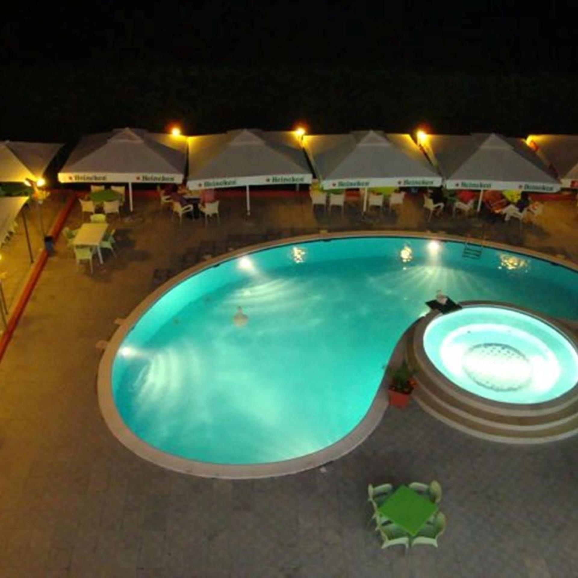 Colombo Hotel 34/49