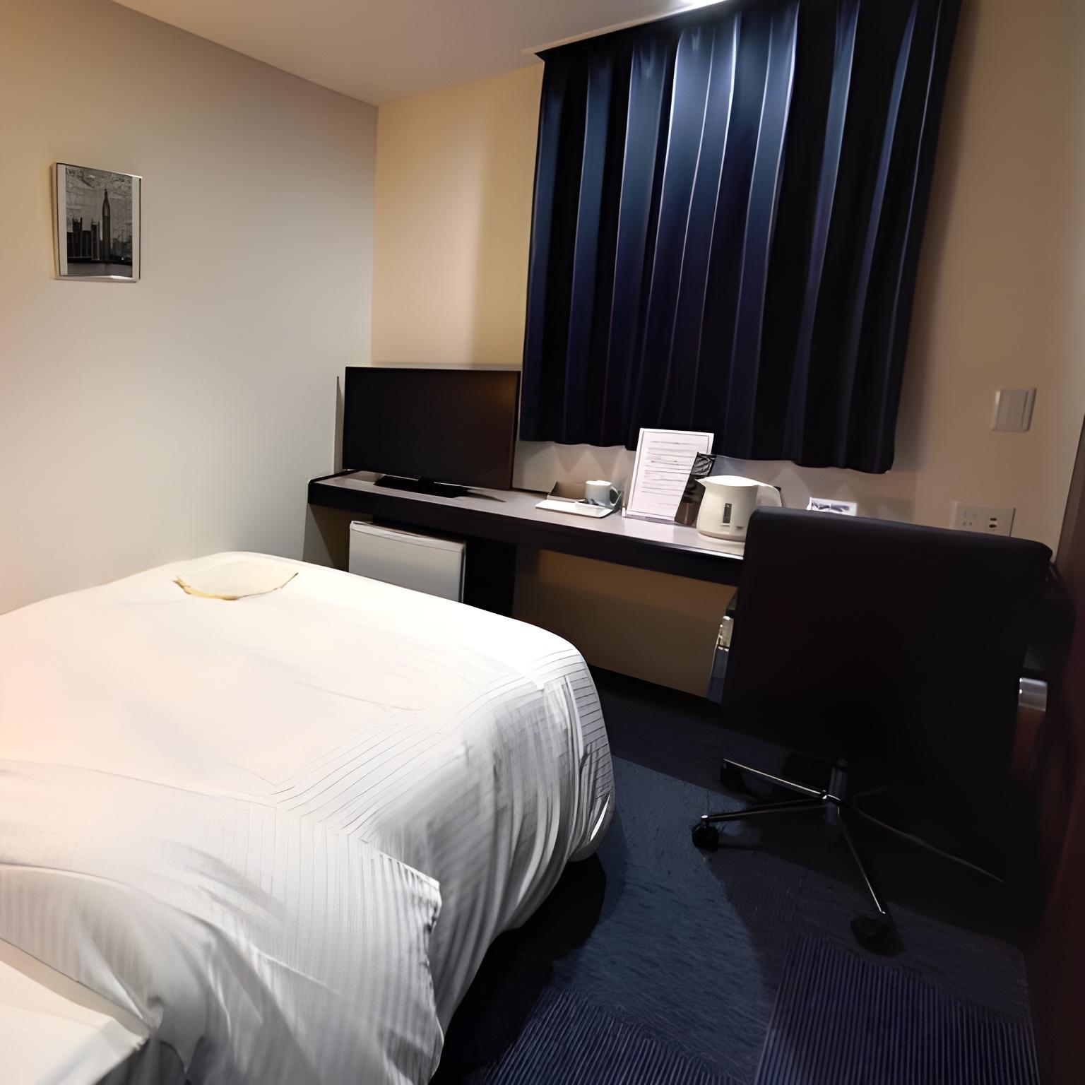 Room, Single, Lot Side