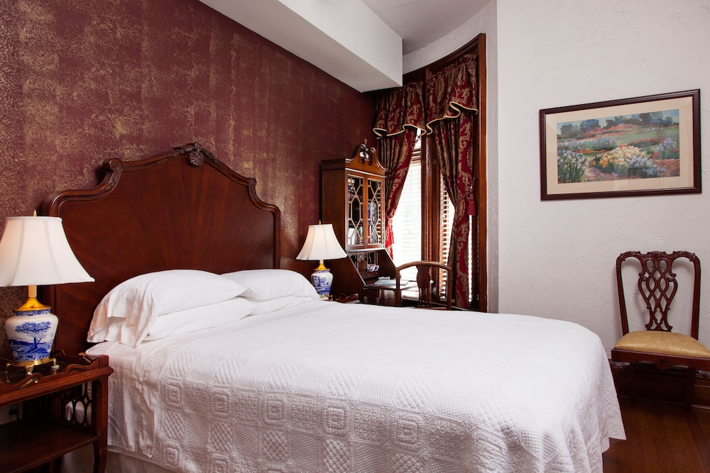 American Guest House 16/50