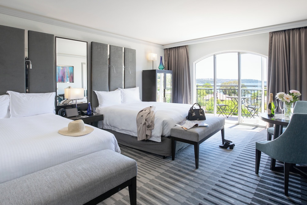 Classic, 2 Double Beds, Balcony, Bay Side