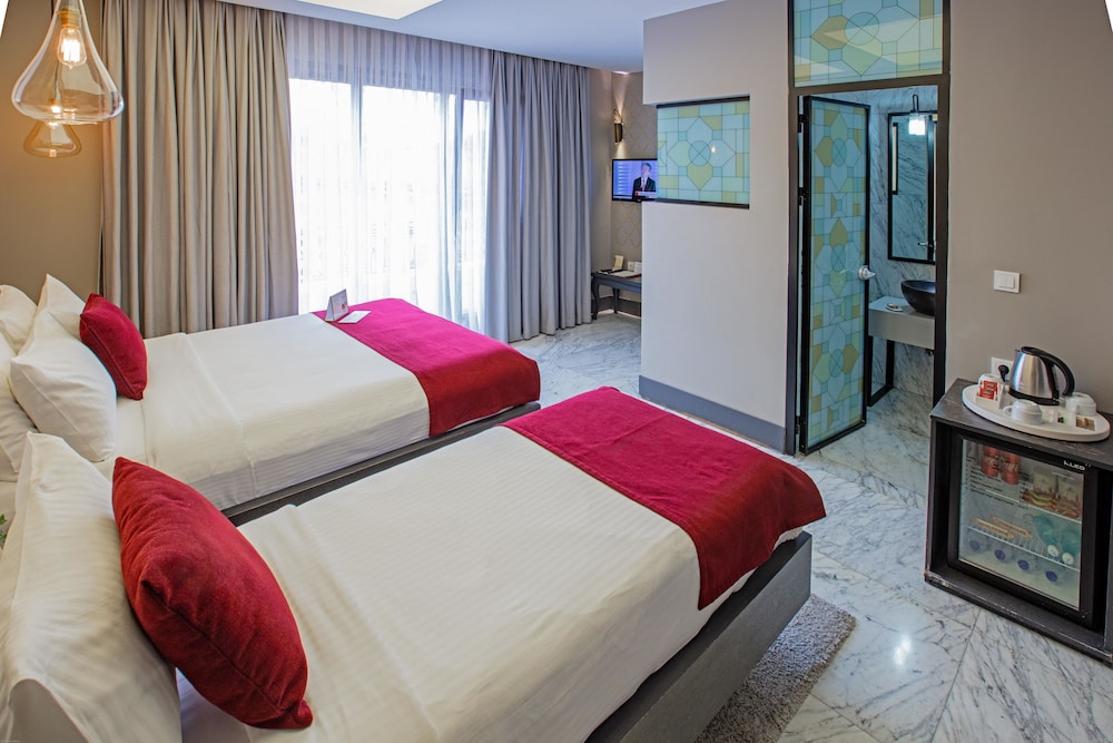 Nowy Efendi Hotel - Special Class 39/77