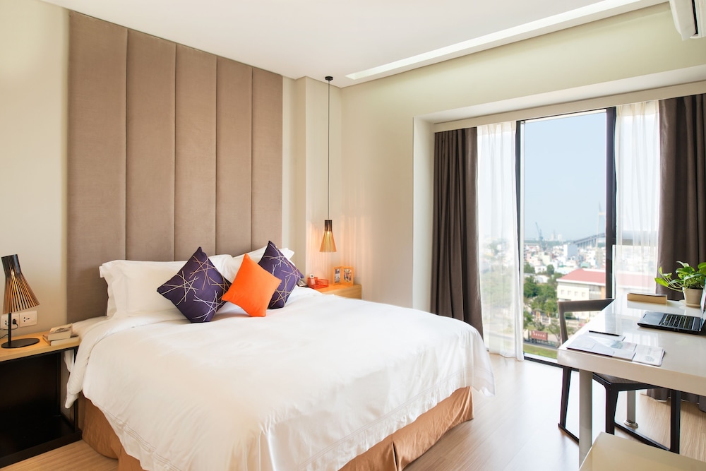 Novotel Living Saigon South 14/62
