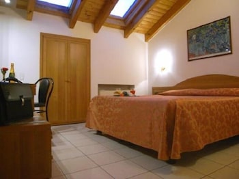 Hotel Mondial 11/55