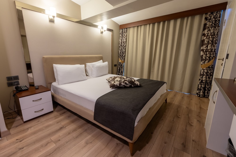 Asia Business Suites 19/50