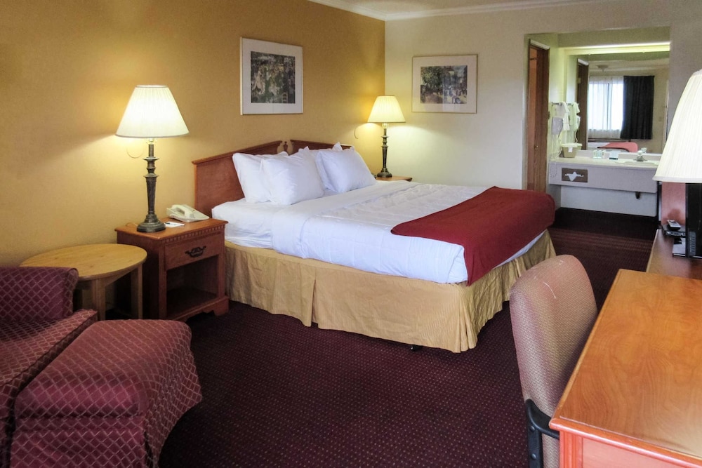 Quality Inn Klamath Falls - Crater Lake Gateway 18/41