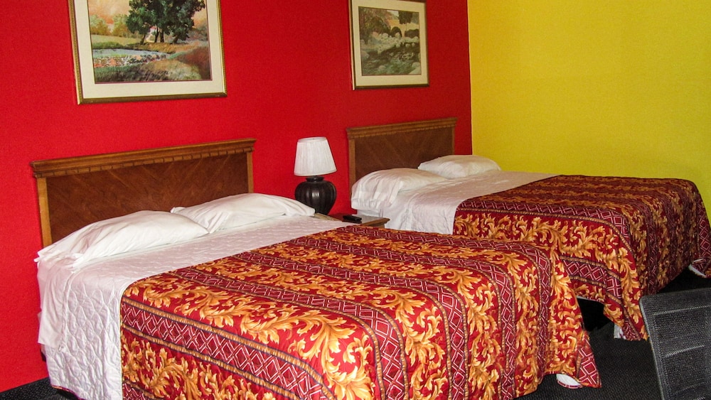 Homeplace Inn 29/51