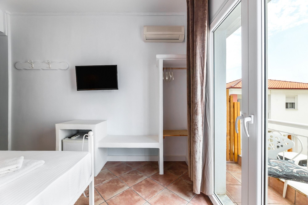 Marabou Hotel 15/42