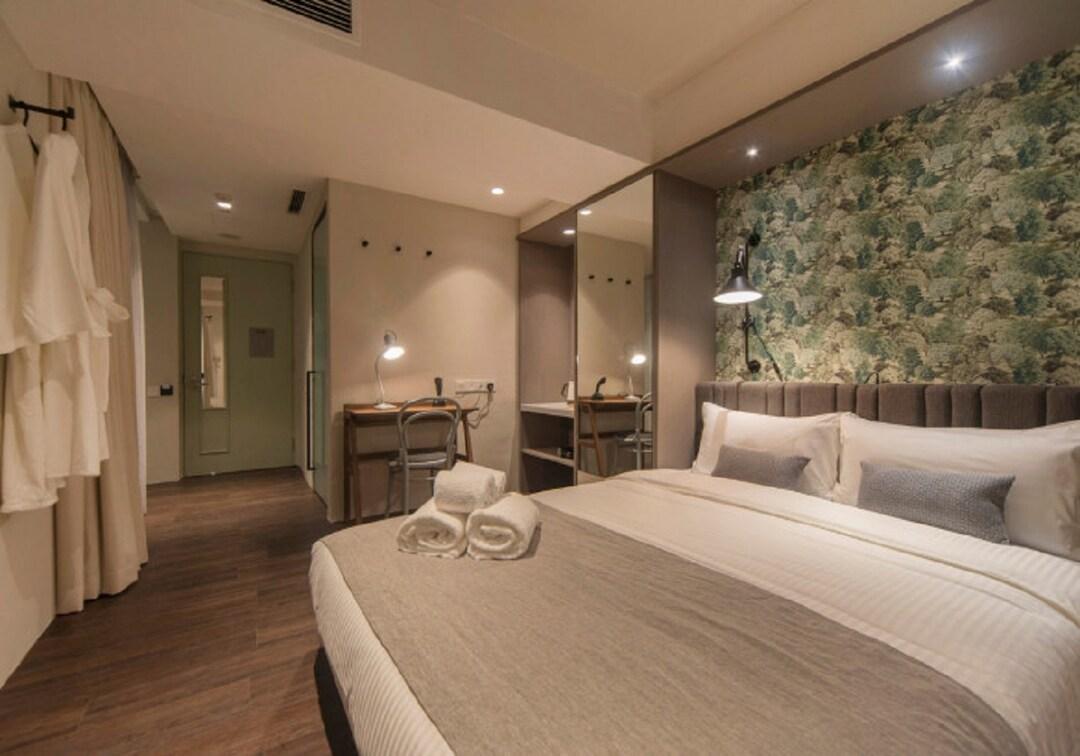 Courtyard, Queen Bed، The Great Madras By Hotel Calmo 2/2