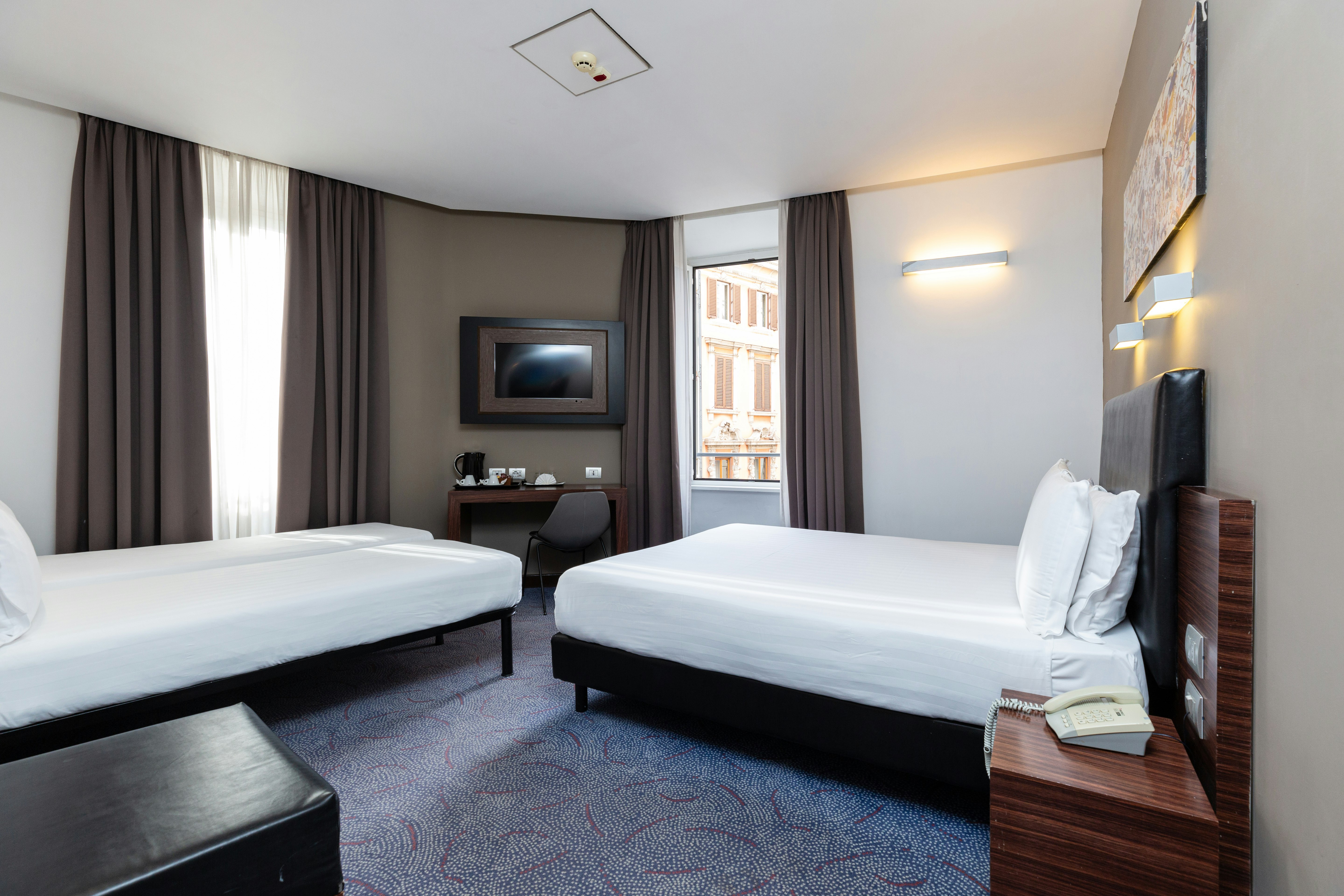 Hotel Trevi Collection 64/109