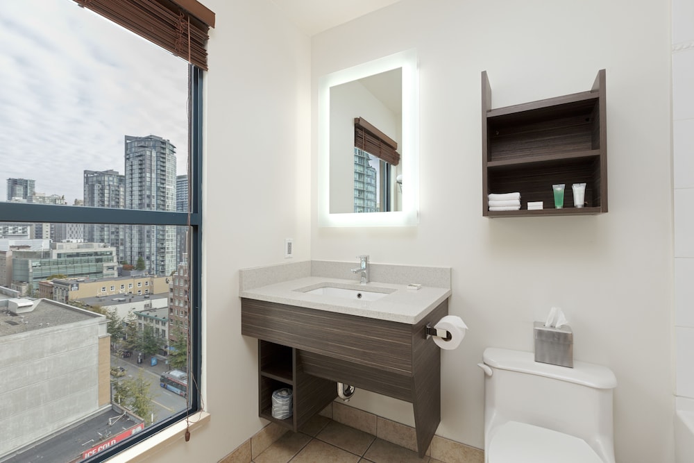 Grand Park Hotel & Suites Downtown Vancouver, Ascend Hotel Collection 31/63
