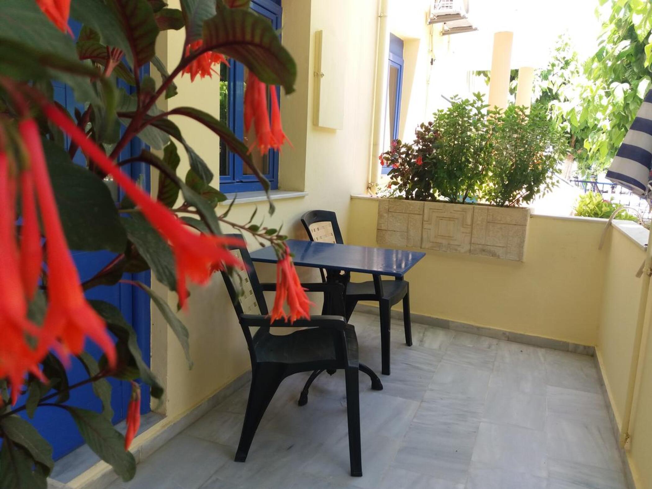 Leonidas Apartments 29/47