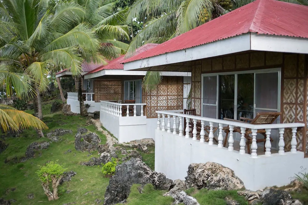 Blue Star Dive And Resort 3/50