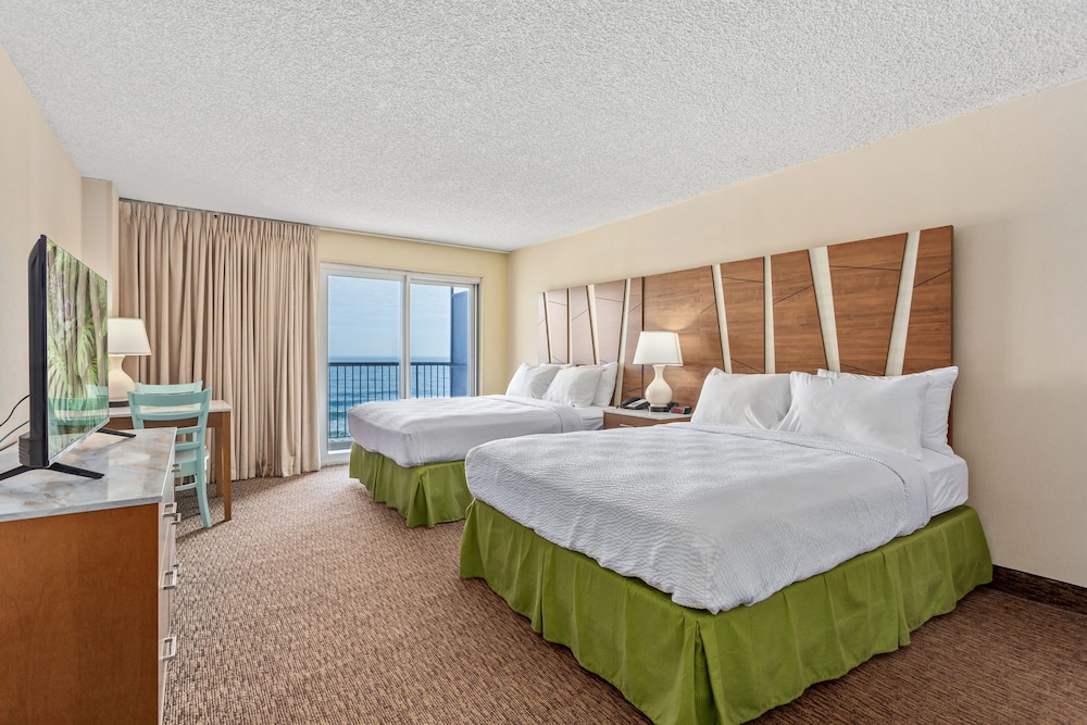 Americana Hotel Oceanfront 39/68