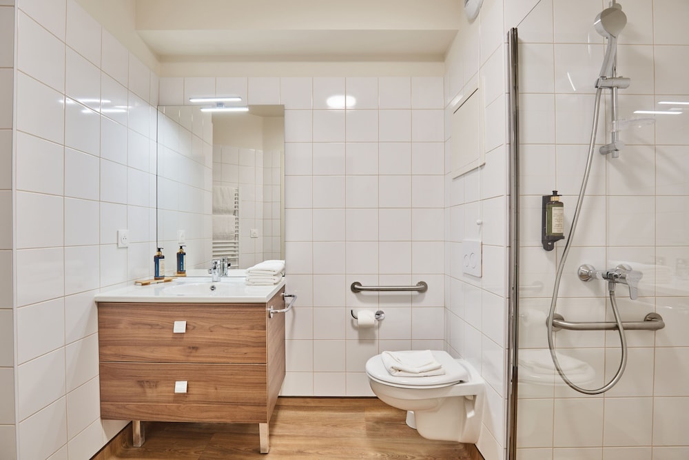 Appart Hotel Paris Levallois Maurice Ravel 47/50