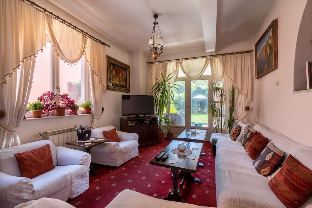 Villa Hotel Escala 33/50