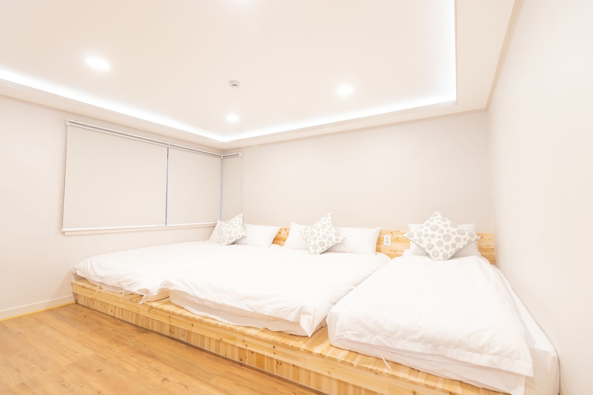 Deluxe, Quadruple, 1 Single and 2 Double Beds