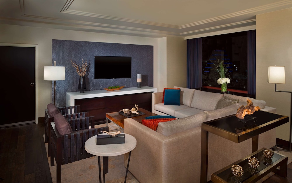 Hilton Austin 29/57