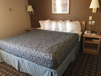 Days Inn by Wyndham Hurricane/Zion National Park Area 6/29