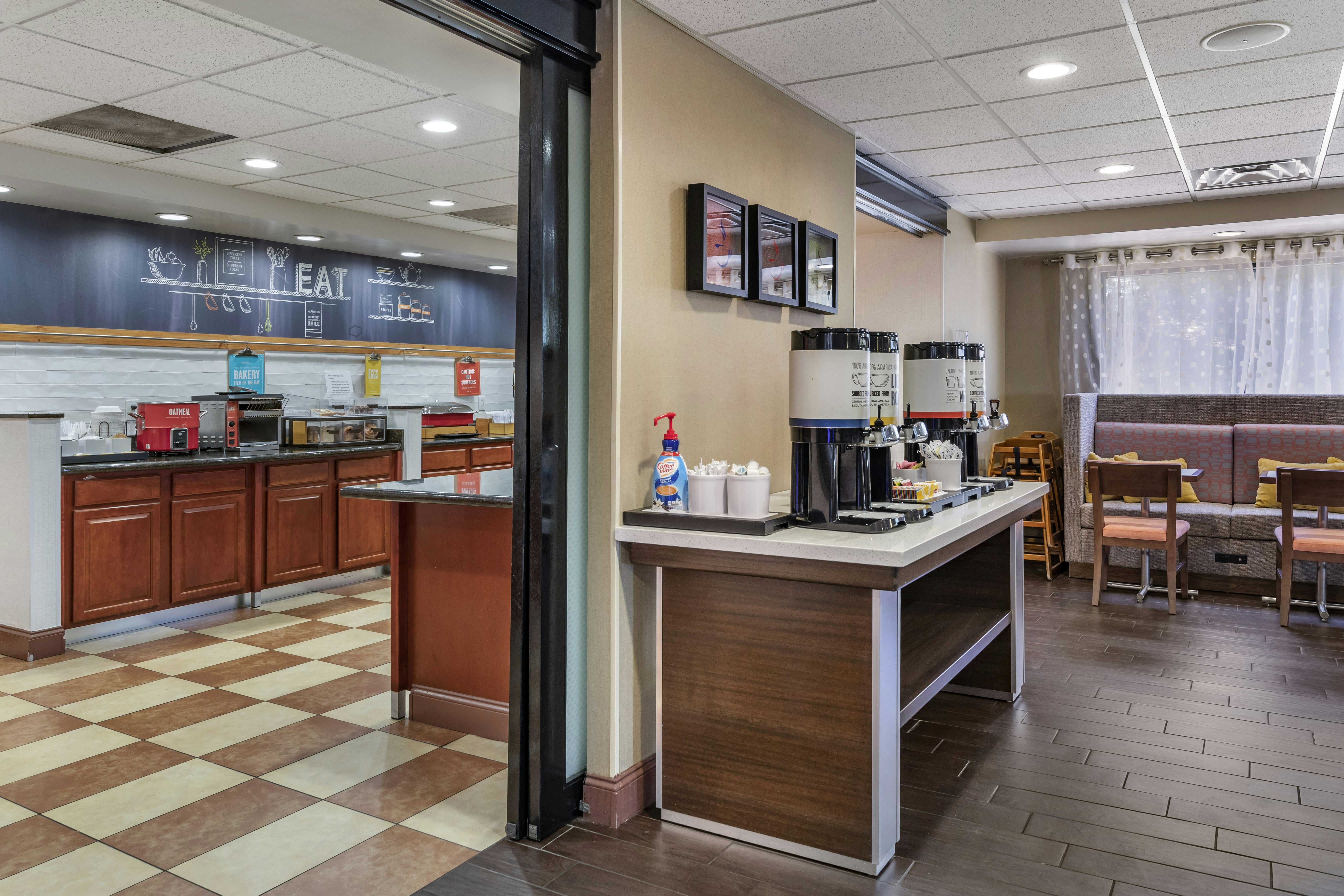 Hampton Inn Norco Corona Eastvale 6/59