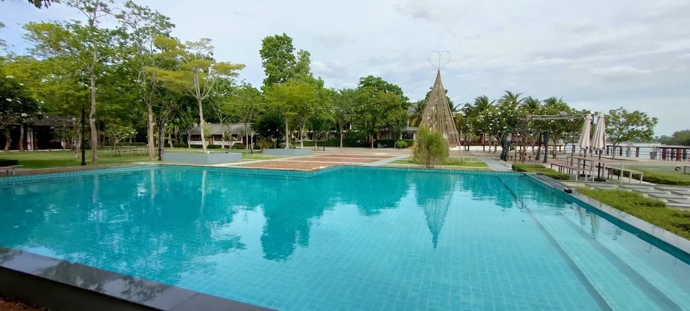 Baan Tai Had Resort and Water Sports 30/50