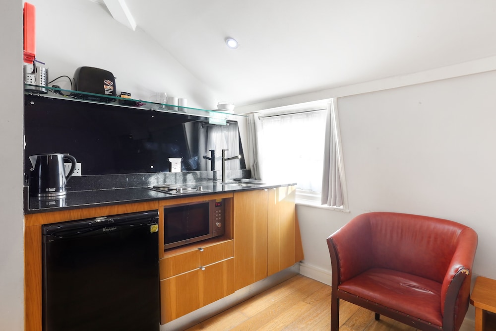 Assaha Hyde Park Apartments 10/50