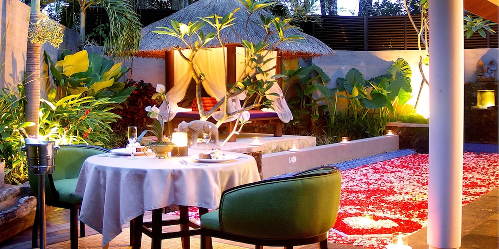 Royal Kamuela Villas & Suites at Monkey Forest Ubud – Adults Only 60/75