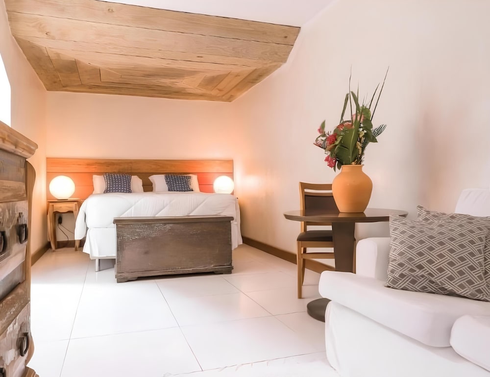 SUITE, TERRACE