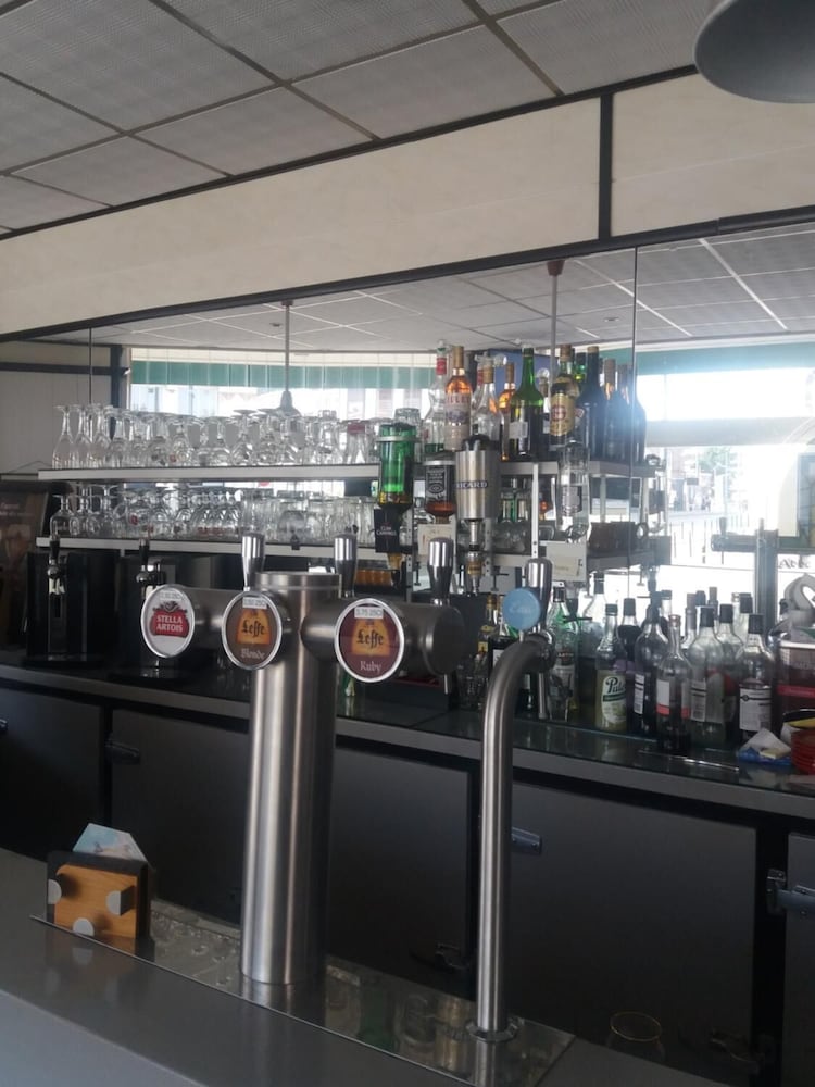 Hotel Le Clemenceau 30/45